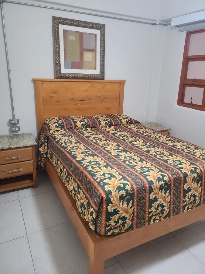 Hotel Villagran Tijuana Buitenkant foto